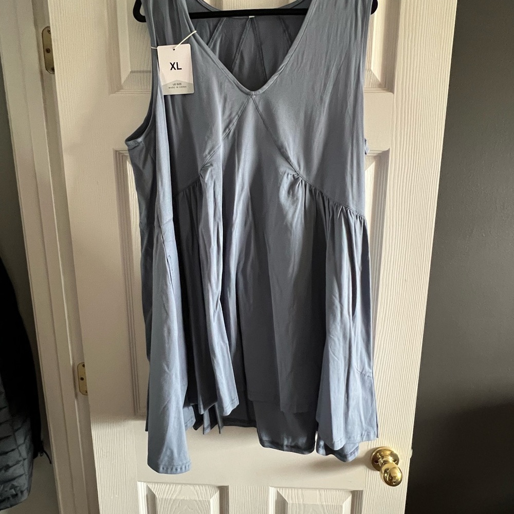Light Blue Sleeveless Tunic Dress with Pockets